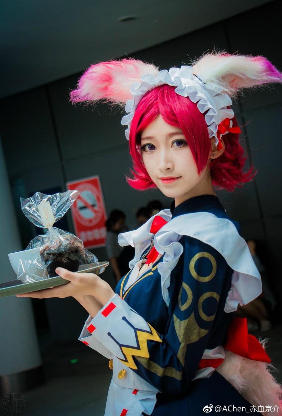 时雨不迟02cos：独享美图，展现不同风格