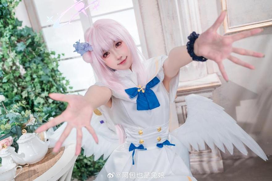 阿包也是兔娘九月舰长图，是我最爱的cosplay作品